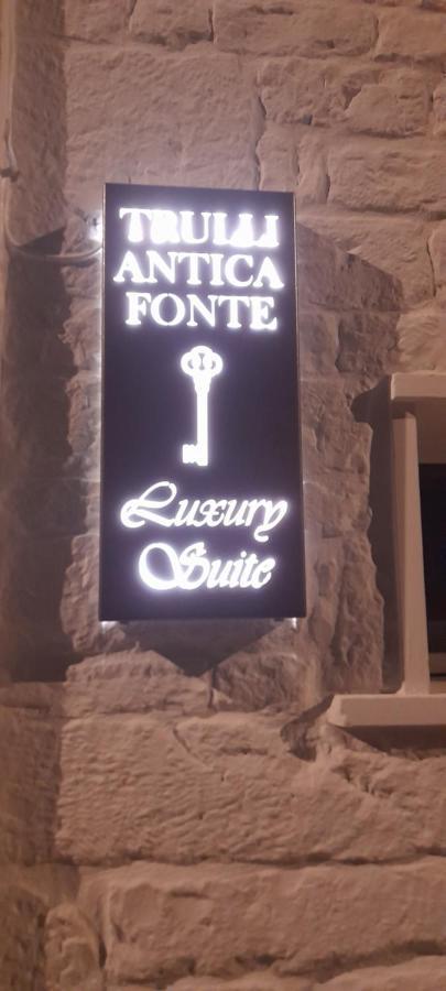 אלברובלו Trulli Antica Fonte Luxury Suite מראה חיצוני תמונה