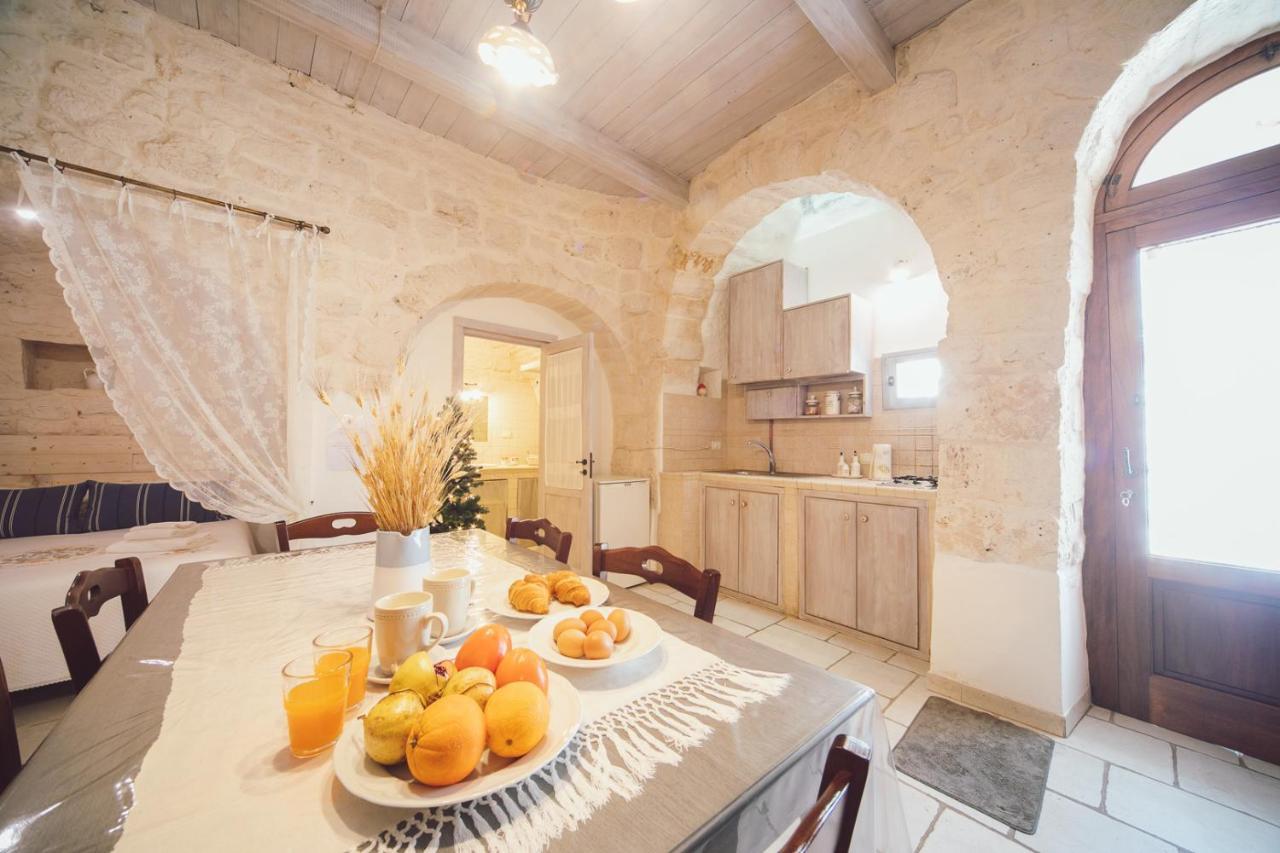 אלברובלו Trulli Antica Fonte Luxury Suite מראה חיצוני תמונה