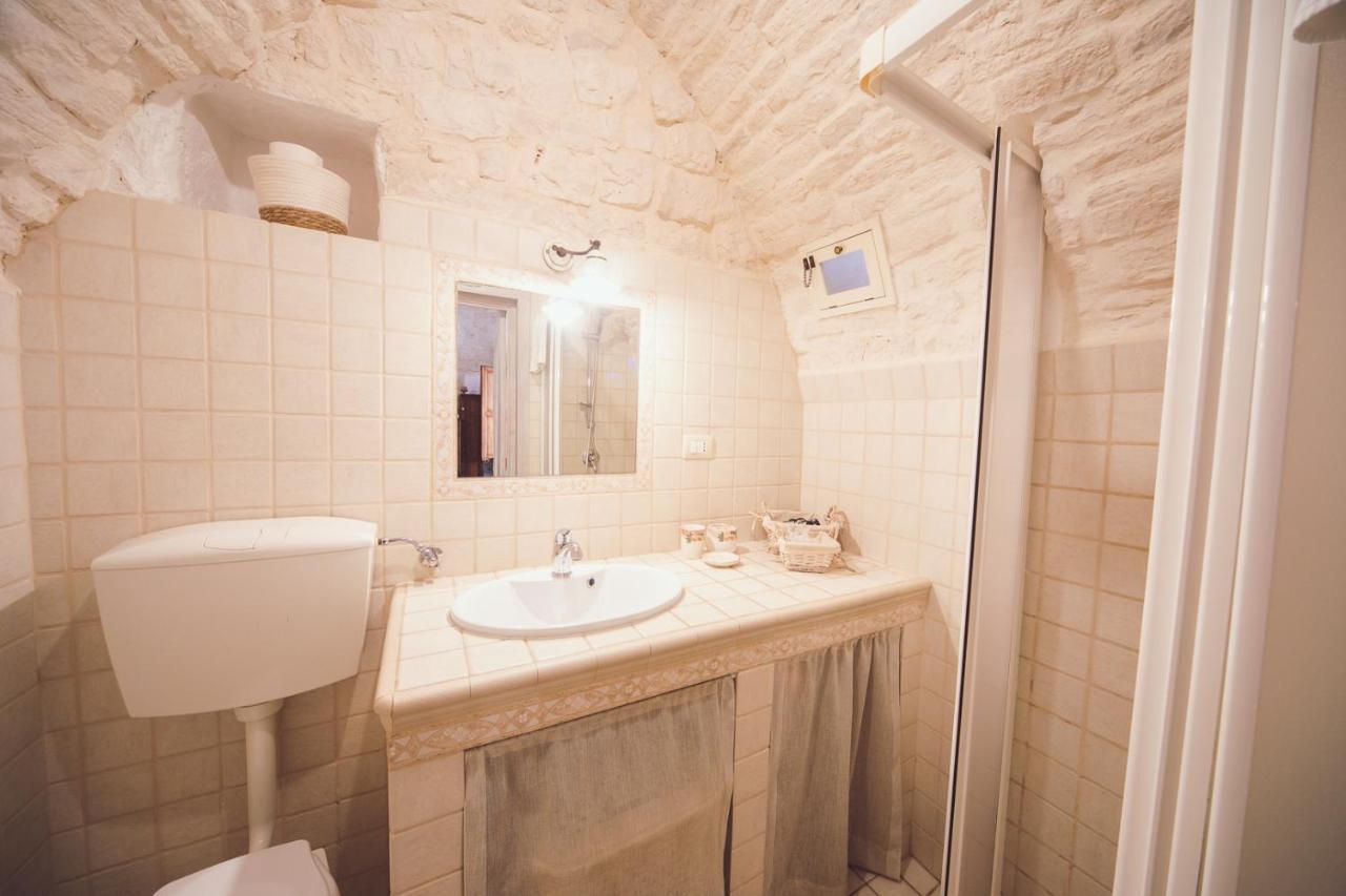 אלברובלו Trulli Antica Fonte Luxury Suite מראה חיצוני תמונה